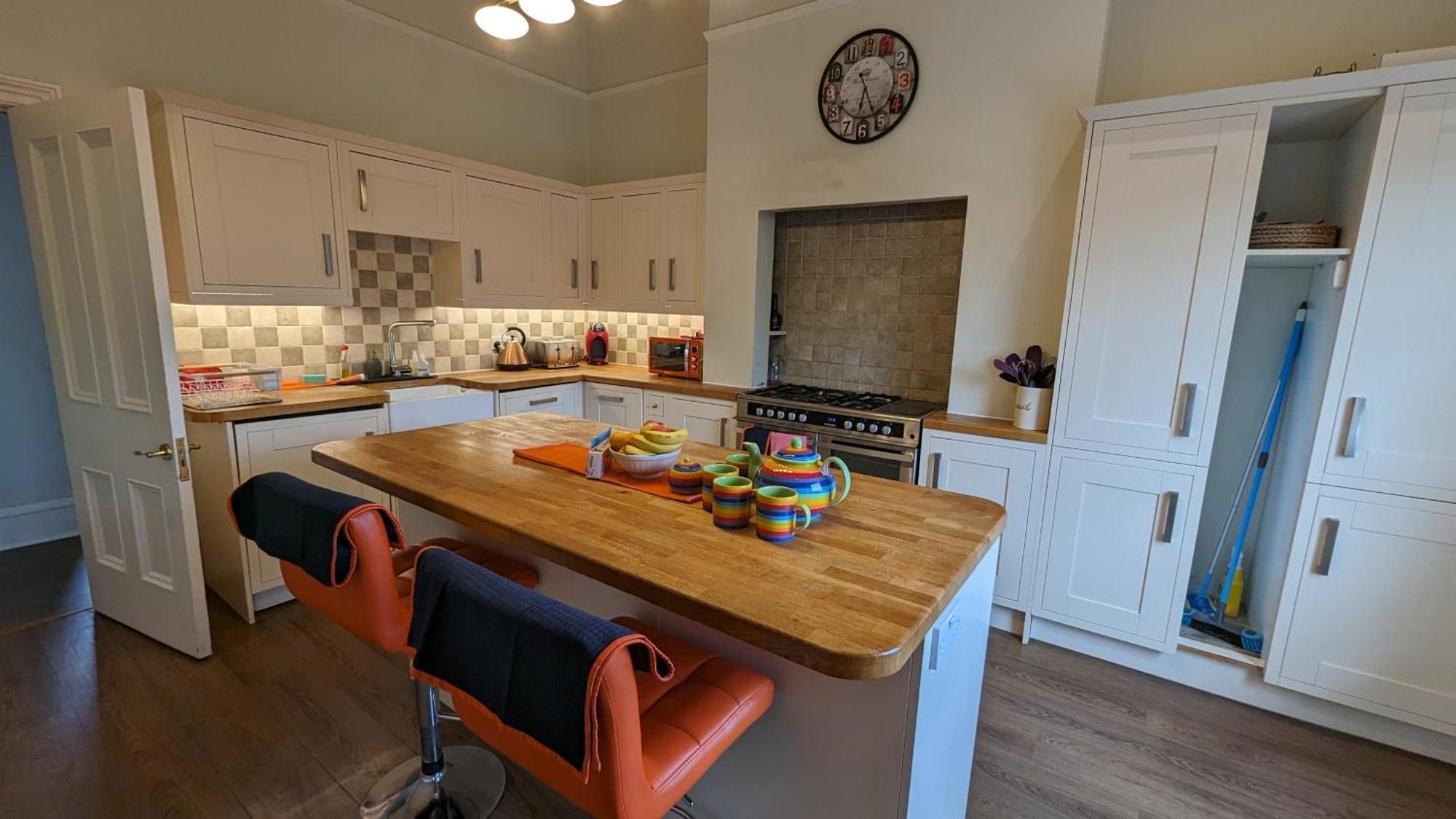 Cotswold Vip Regency Lodge Cheltenham Bagian luar foto